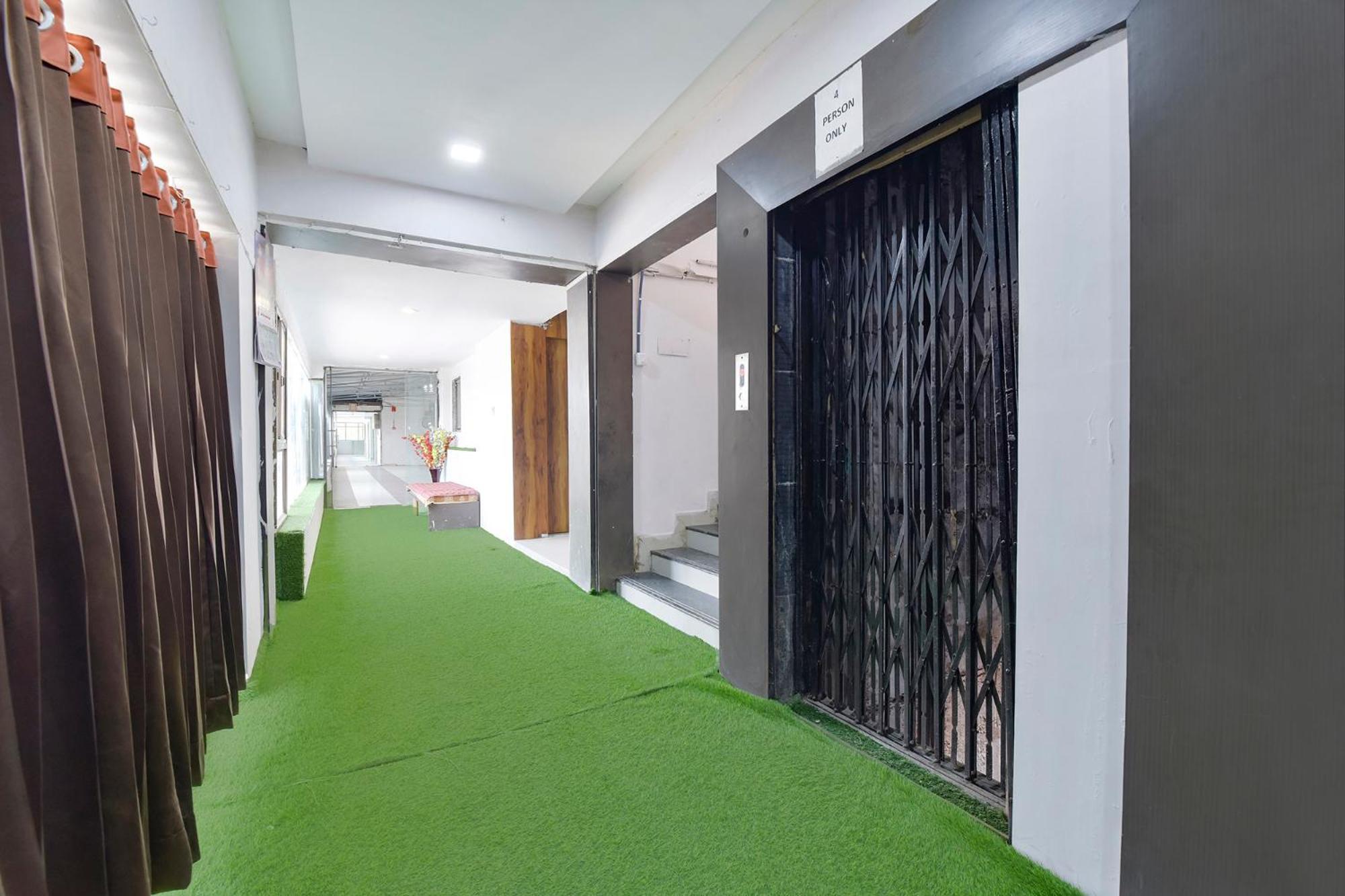 Fabhotel Star Ahmedabad Exterior foto